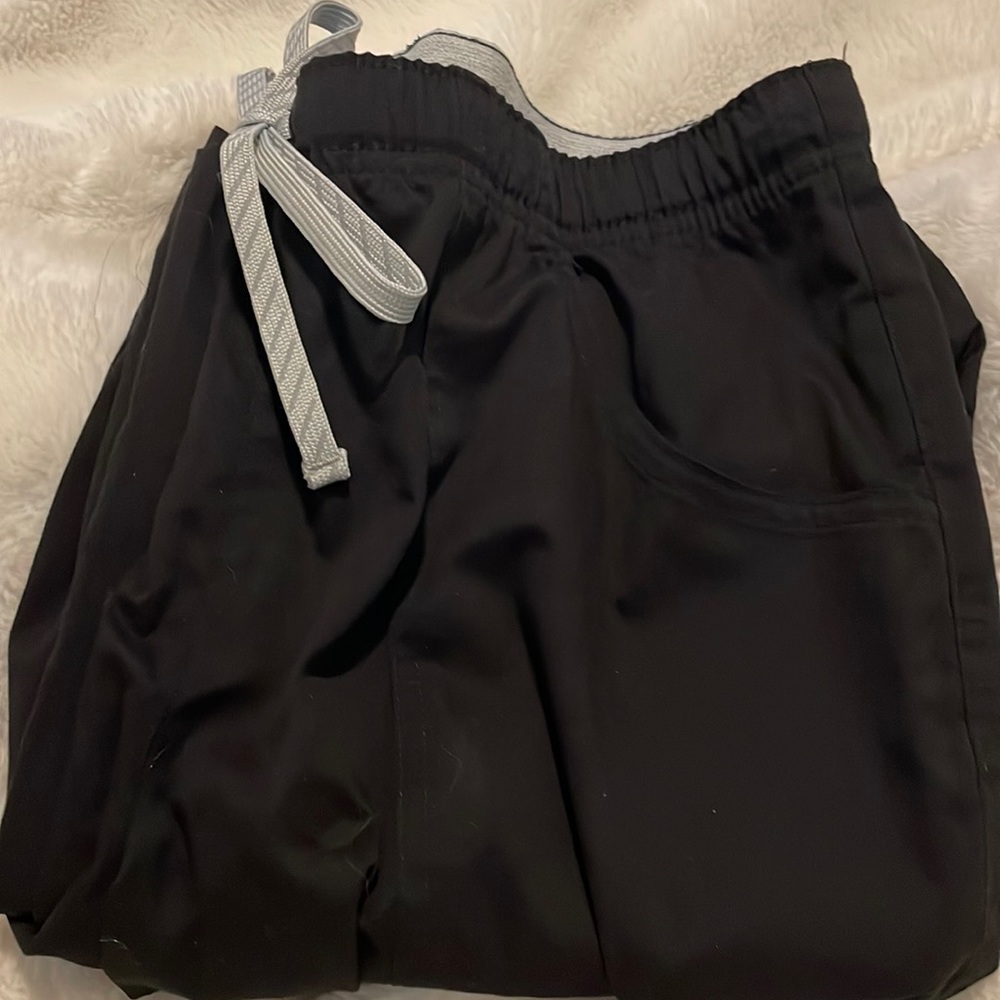 Black scrub pants